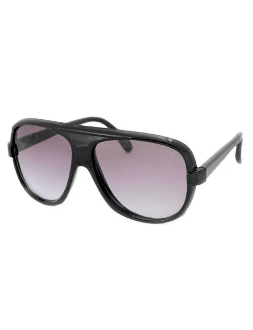 Stylish Black Aviator Sunglasses